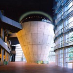 国立新美術館
