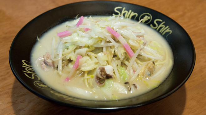 博多らーめん ShinShin 天神本店
