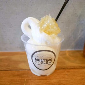 melting in the mouth tokyo はちみつソフトクリーム