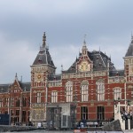 train-station-amsterdam-2338425_960_720