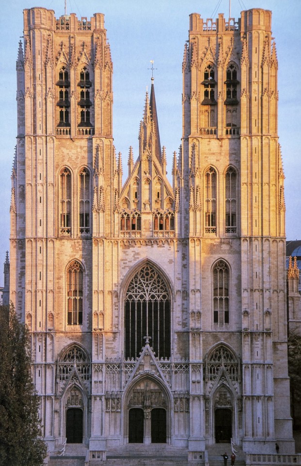 Cathédrale des Sts Michel et Gudule, Bruxelles（サン・ミシェル大聖堂）