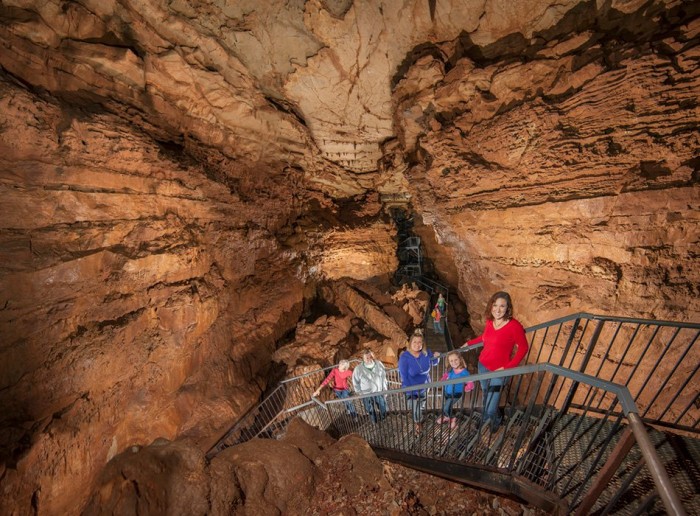 Indiana Caverns（コリードンのインディアナ洞窟）