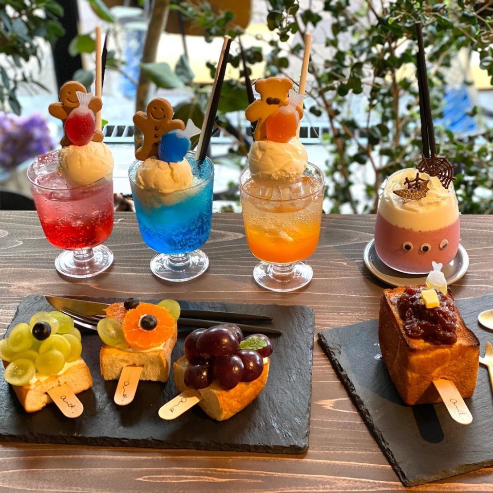 &Cafe