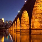 stone_arch_bridge_night