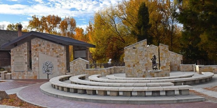 Idaho Anne Frank Human Rights Memorial（アイダホ アン・フランク人権記念公園）