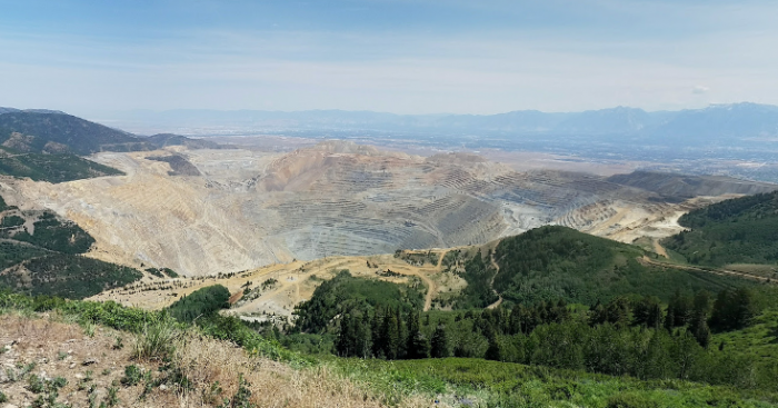 Bingham Canyon Mine, Kennecott Utah Copper（ビンガム・コッパー・マイン）