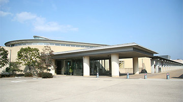 大分市美術館